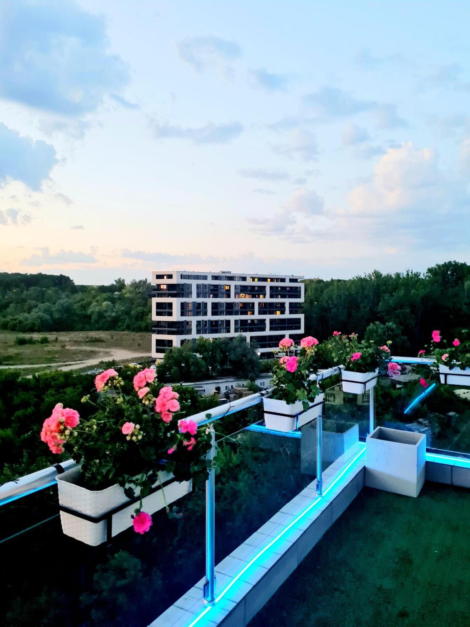 Penthouse View Aeroport Iasi 2 Apartment ภายนอก รูปภาพ