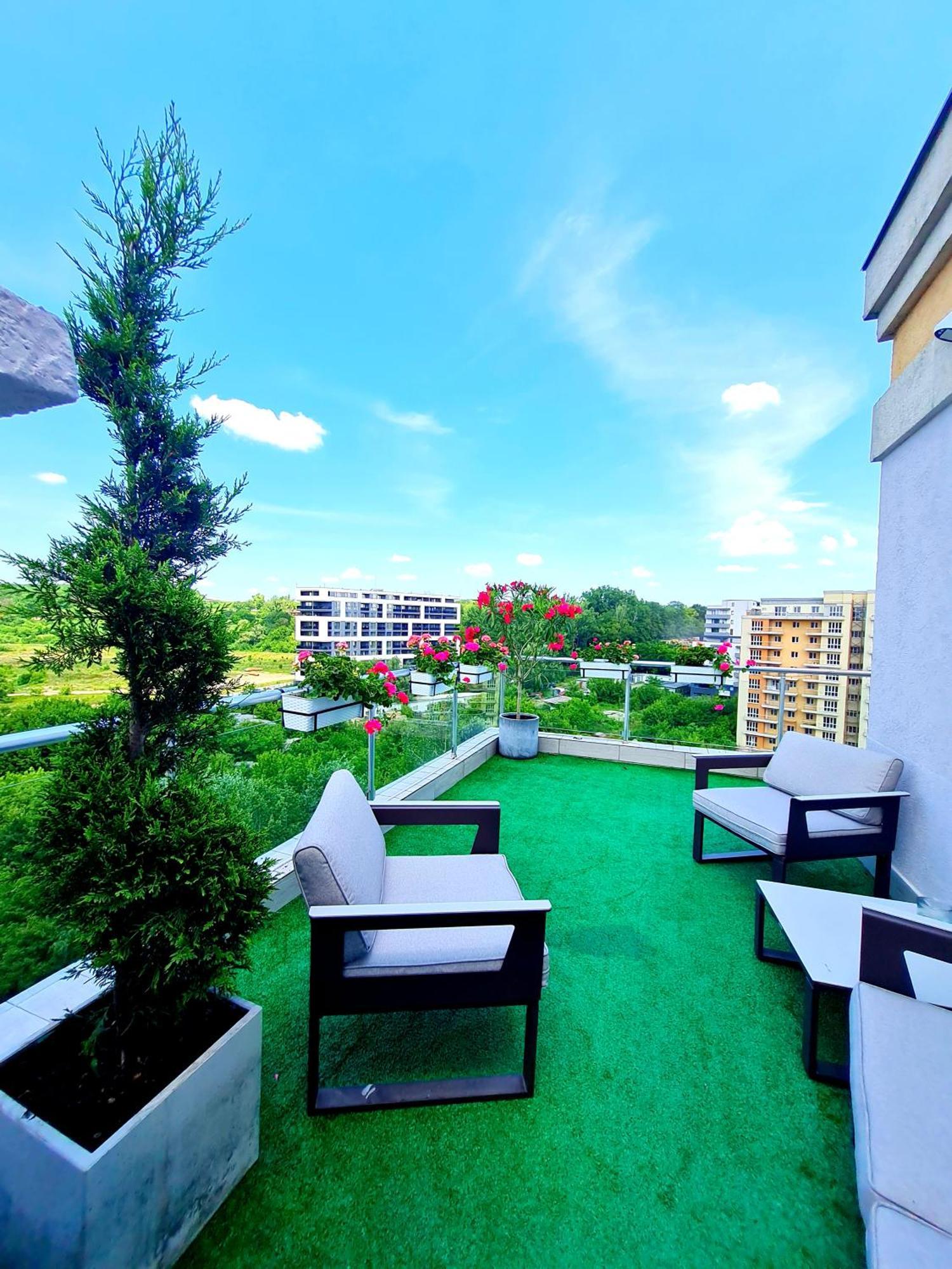 Penthouse View Aeroport Iasi 2 Apartment ภายนอก รูปภาพ