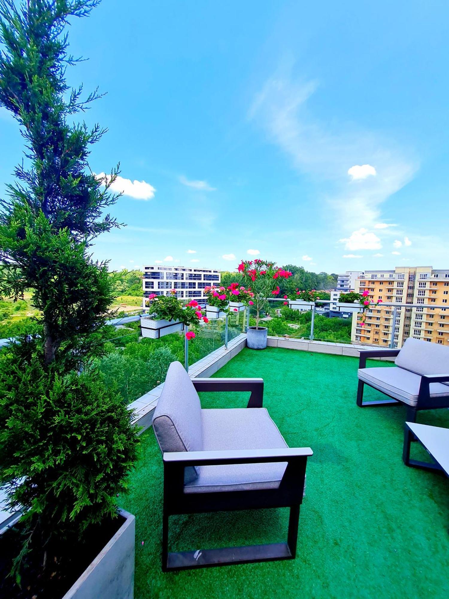 Penthouse View Aeroport Iasi 2 Apartment ภายนอก รูปภาพ