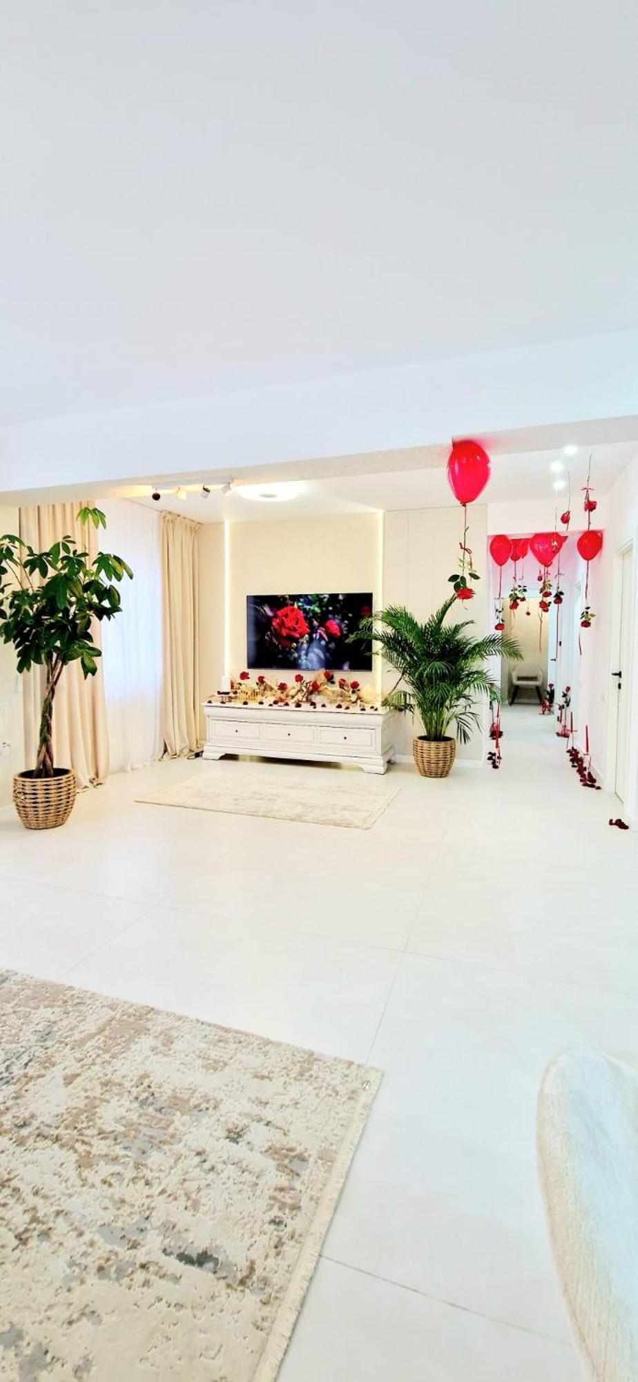 Penthouse View Aeroport Iasi 2 Apartment ภายนอก รูปภาพ